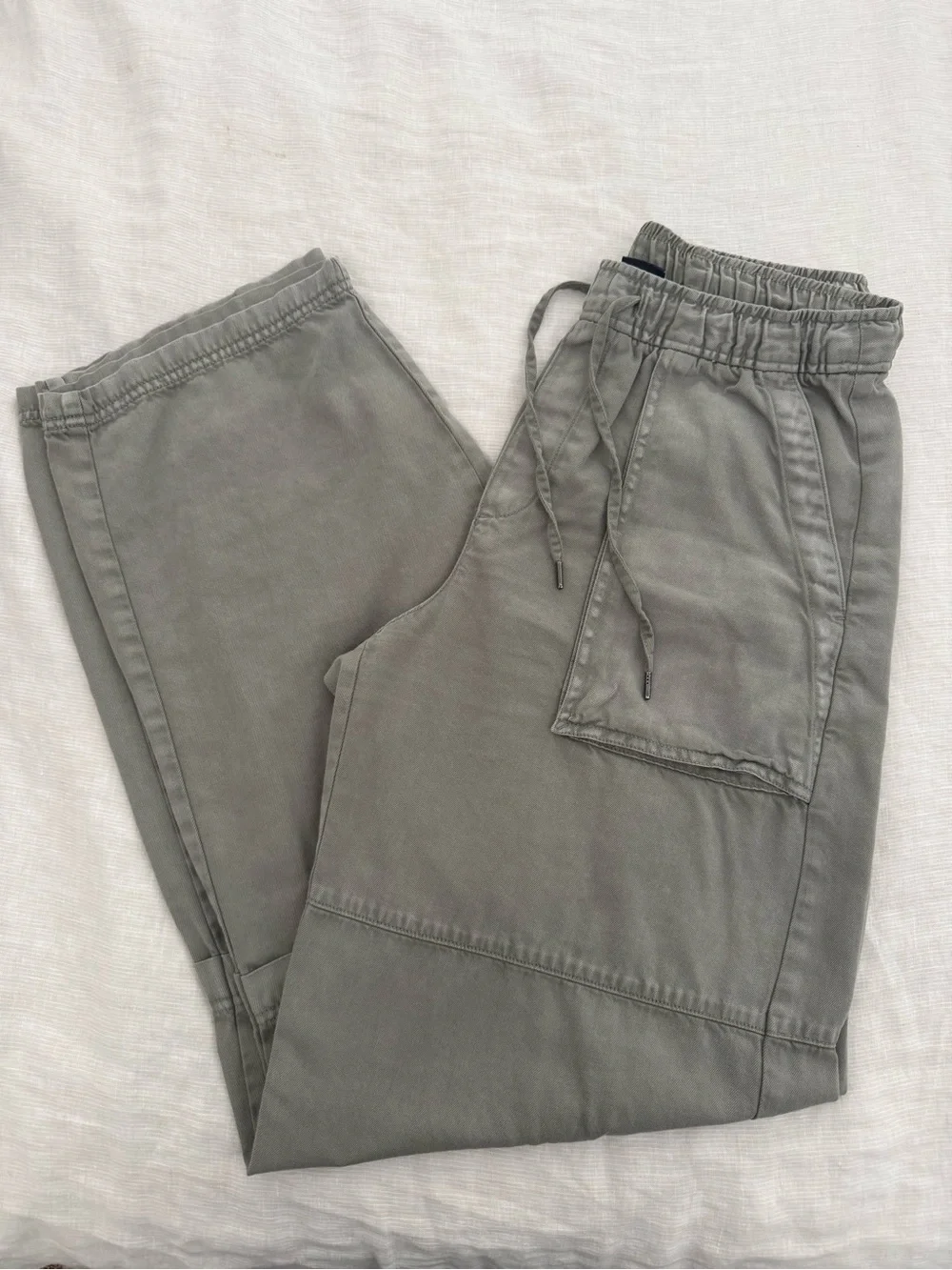 GAP Mid Rise Easy Utility Barrel Pants TALL - Picture 3 of 7